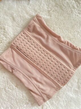 Strapless Pink Shapewear Waist Cincher